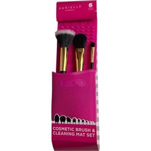 Danielle Creation Cosmetic Makeup Brushes and Cleaning mat Set New in Package